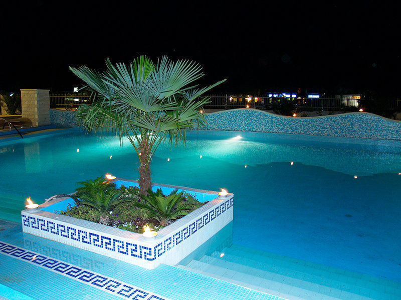 Elena Club Resort Silvi Marina Exterior photo