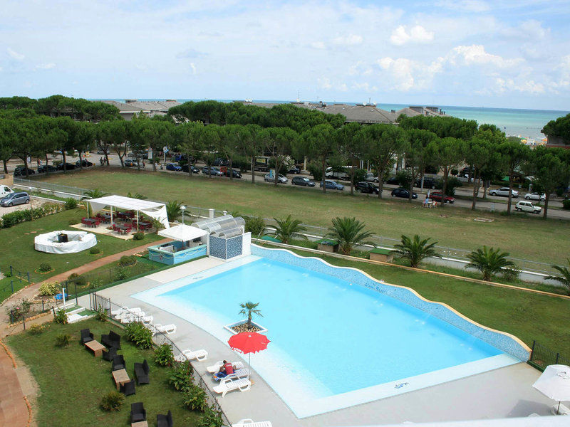 Elena Club Resort Silvi Marina Exterior photo